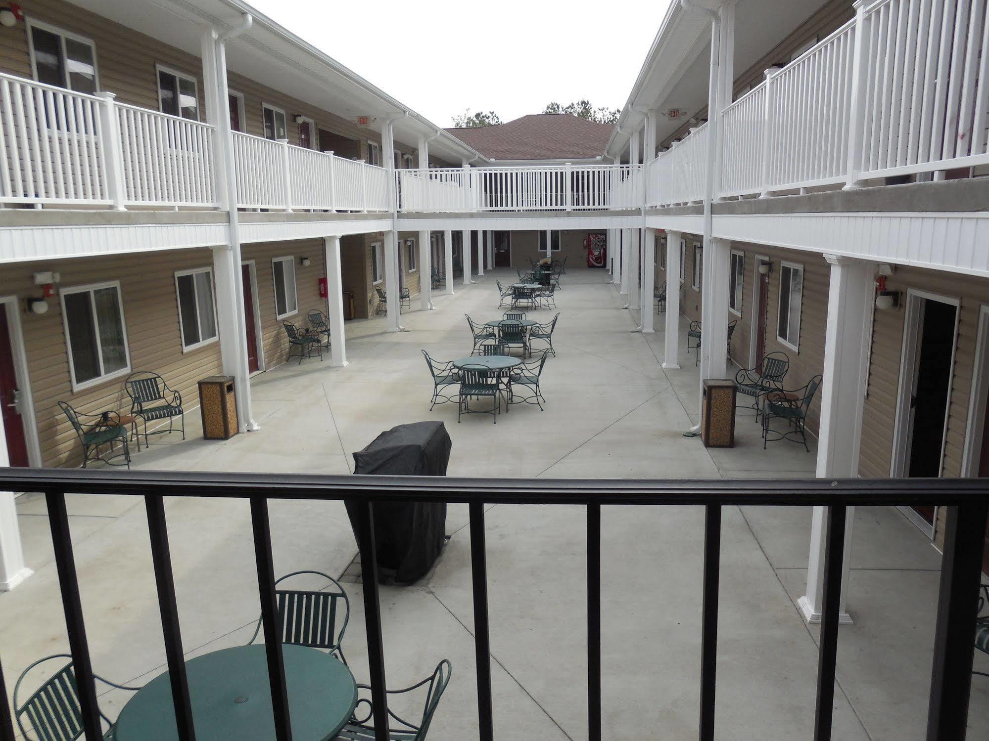 Affordable Suites Of America Portage Exterior photo